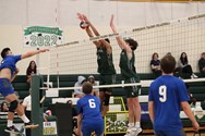 No. 5 West Springfield boys volleyball records fifth win in a row, defeats No. 3 Minnechaug in straight sets (photos)