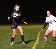 Briana Heafey scores twice, leads No. 30 Northampton girls soccer past No. 35 Amherst in Div. II state tournament preliminary round 
