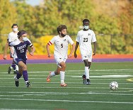 Boys Soccer Scoreboard for Oct. 21: Northampton and Holyoke play to 2-2 draw & more (photos)
