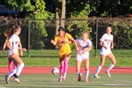 Jessica Brayer goal, defense leads Needham girls soccer past Weymouth