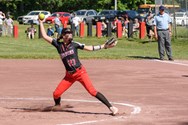 No. 4 Westfield softball defeats No. 29 Agawam for 3rd time this season in D2 state tourney Round of 32