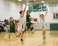 Boys Basketball State Tournament Scoreboard: Five local teams move forward & more
