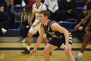 Matt Gaffney, Jalil Lawson lead Malden Catholic comeback over Xaverian 