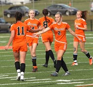 Reese Carey’s second-half goal gives No. 1 South Hadley girls soccer 1-0 win over No. 5 Monson in WMass D-III semifinal