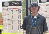 Longmeadow’s Ryan Downes dominates in WMass D-I golf championship, while Northampton’s Galen Fowles also impresses 