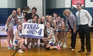 Charlotte Theriault powers No. 6 Palmer girls basketball into D-V state semifinals