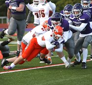 Nick Burbank’s late touchdown reception, strong defense lead No. 8 Agawam past No. 7 Holyoke, 22-18 (photos)
