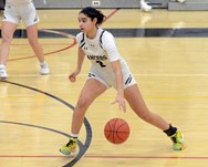 No. 7 Longmeadow girls basketball storms back to defeat Chicopee Comp, 60-55, on Senior Night