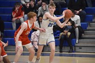 Braintree boys’ basketball team fulfills promise of success as seniors  