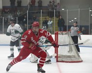 Braedin Dobek’s hat trick leads No. 3 East Longmeadow Hockey past No. 2 West Springfield into Class A title game