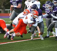 VOTE: Who will win the MassLive Game of the Week between No. 6 Agawam and No. 8 Holyoke 