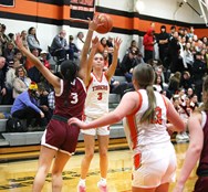 Live Coverage: South Hadley girls basketball goes for first state title