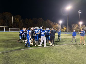 Braintree football snaps three-game losing streak with win over Newton North 