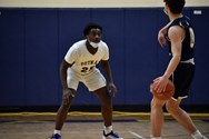 Boys Basketball Notebook: No. 17 Putnam leaning on seniors with star guard Julian Chatman sidelined, No. 10 Paulo Freire, head coach Steve Rodriguez go separate ways & more 