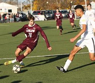 Who are the top returning seniors boys soccer stat leaders in 2023?