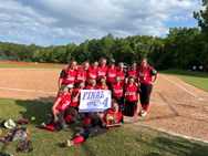 Caelyn Thayer’s double powers No. 2 Hampshire softball to win against No. 3 Clinton in D-IV semifinals