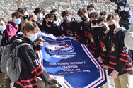 Friends, family surprise Pope Francis boys hockey team with parade to celebrate national championship win (photos) 